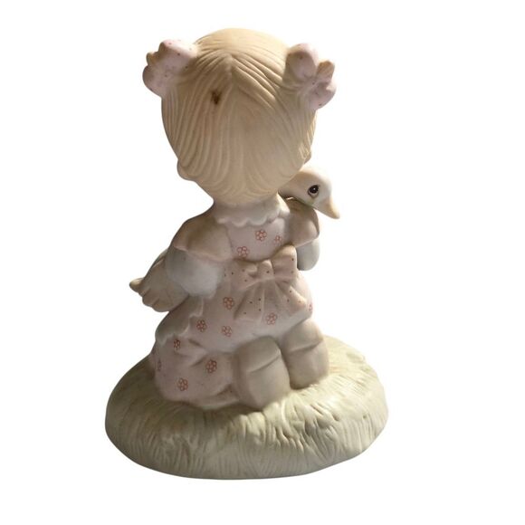 Vintage 1960 Enesco Precious Moments Figurine "God Is Love" - Picture 2 of 3